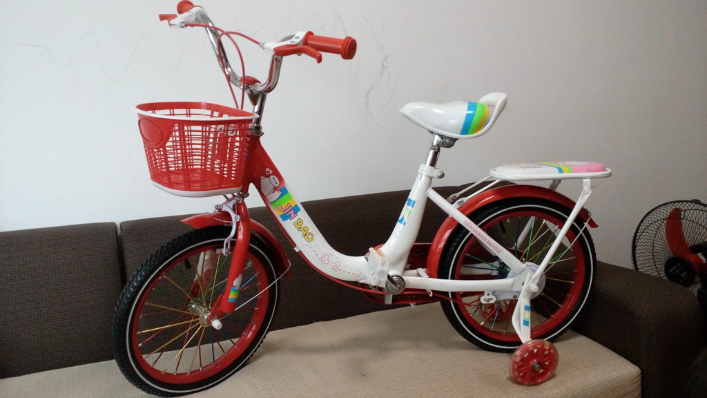 Xe đạp trẻ em nhập khẩu cho bé từ 3-6 tuổi Jinbao màu trắng đỏ cực đẹp